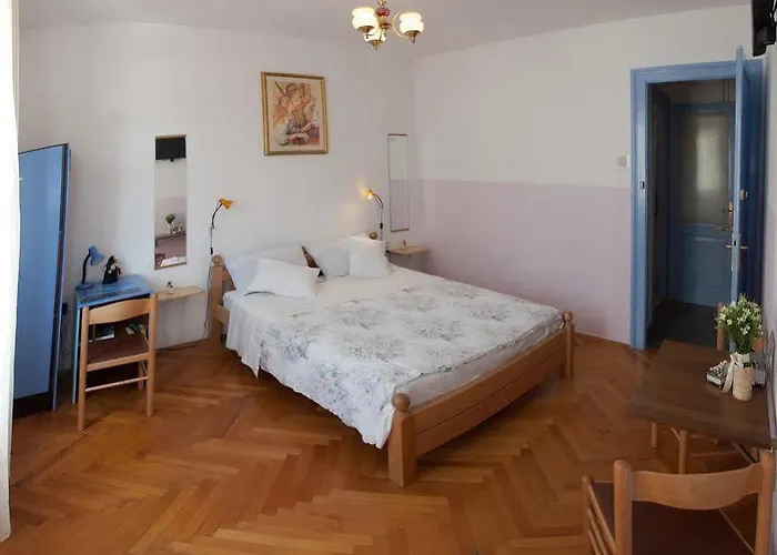 Dalmatian House בית הארחה 3*