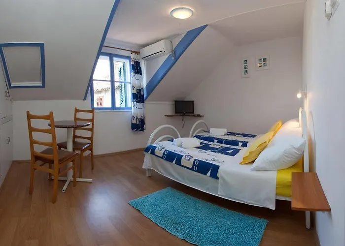 Dalmatian House בית הארחה 3*