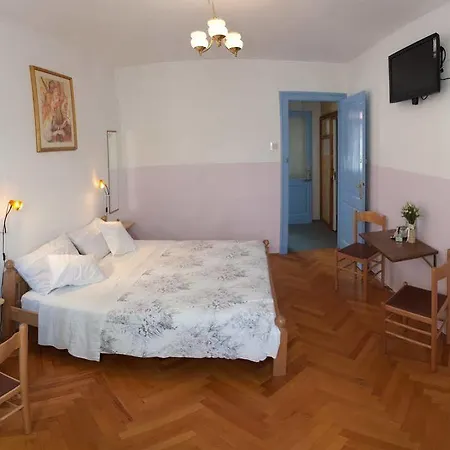 Dalmatian House 3* Split