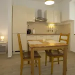 Dalmatian House בית הארחה