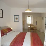 Dalmatian House בית הארחה