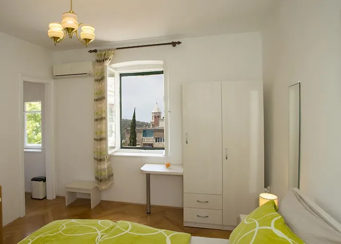 ゲストハウス ダルメシアン ハウス