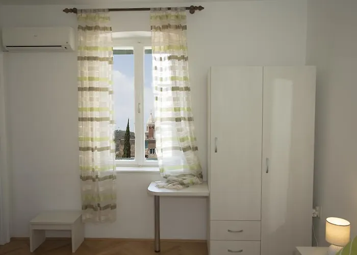 ダルメシアン ハウス ゲストハウス