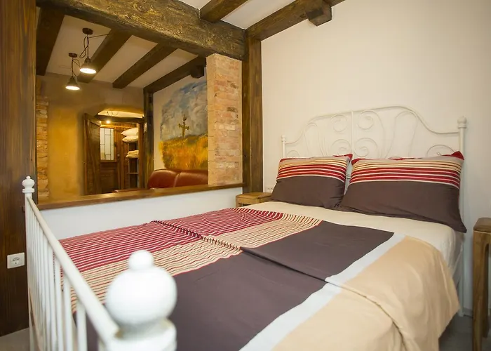 ダルメシアン ハウス ゲストハウス